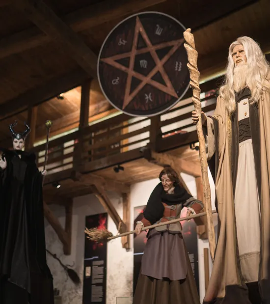 Ausstellung Mythos Jackl – Zauberer und Hexen in Salzburg