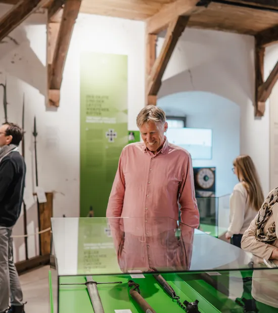 Ausstellung_Hohenwerfen_Burgzeiten1.jpg